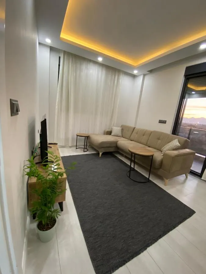 Lux 1+1 Apartment Airport View Antalya