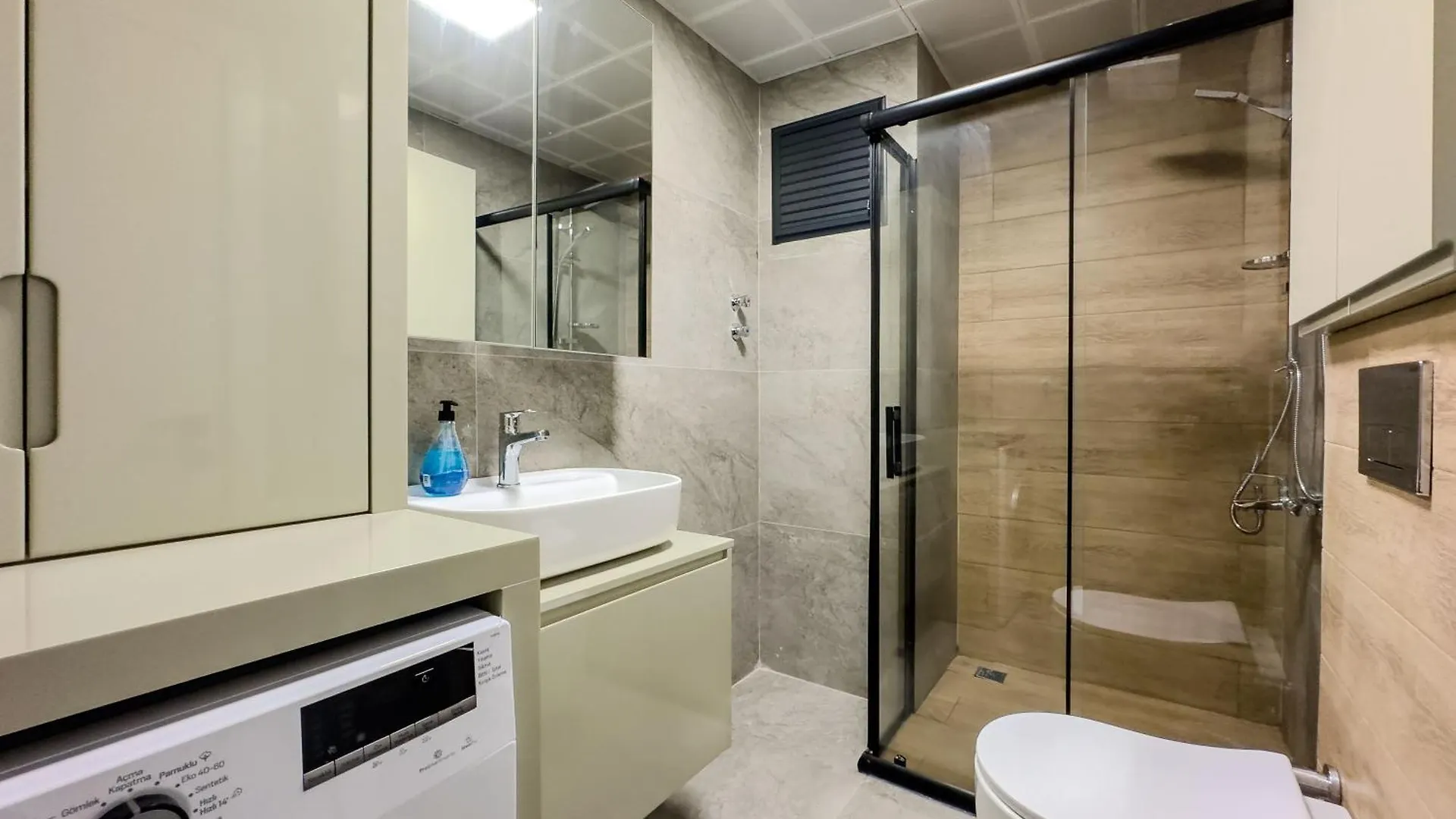 Lux 1+1 Apartment Airport View Antalya